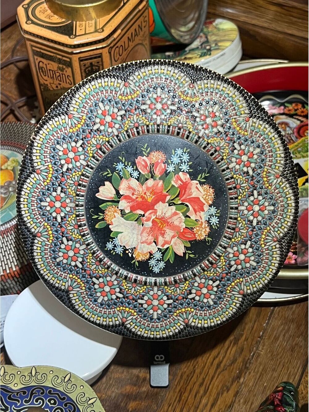 Vintage Daher floral tin manufactured in England.